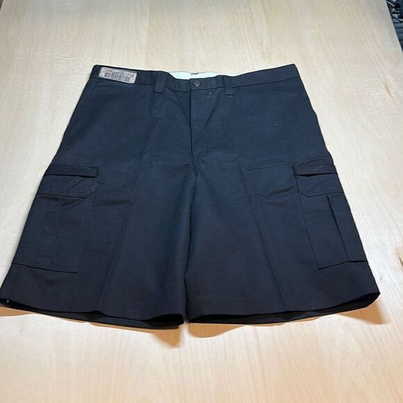 NWT Mens Dickies Flex Black Cargo Work Shorts Size 38‎ - Picture 1 of 6